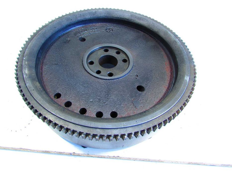 Koło zamachowe international ih manitou bd154 case