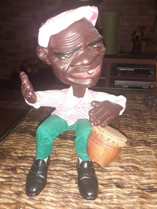 Decoração boneca afticano peça em barro muito original