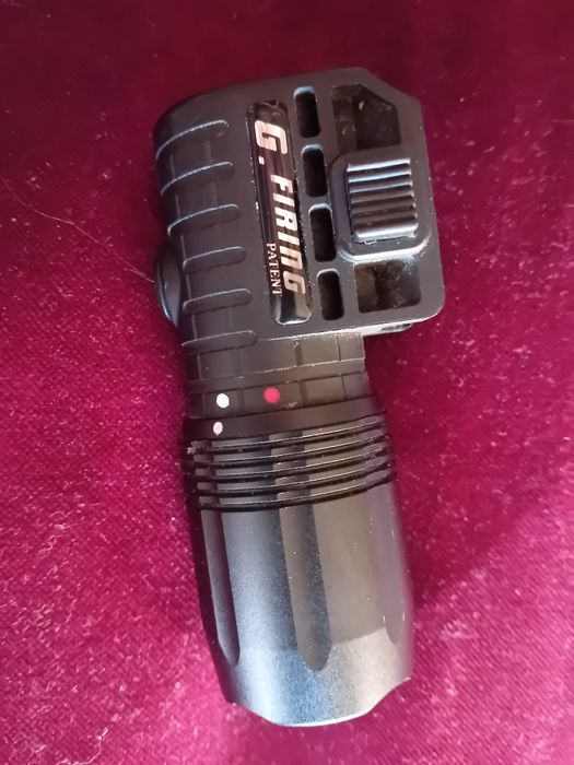 Latarka ASG multifunction 200 lumenów