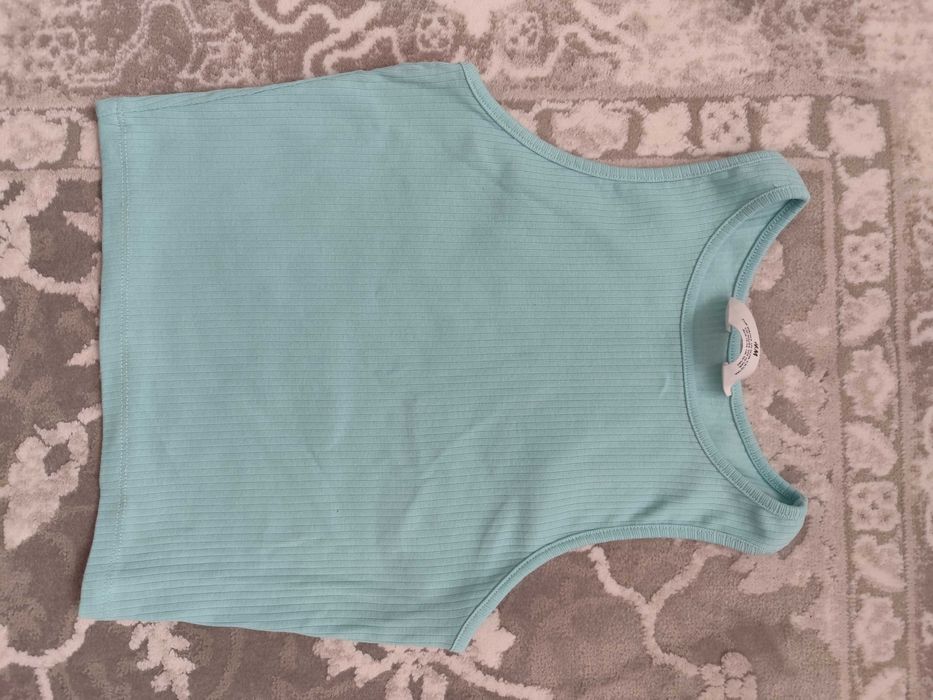 Niebieska jasna bluzka prążkowana crop top h&m