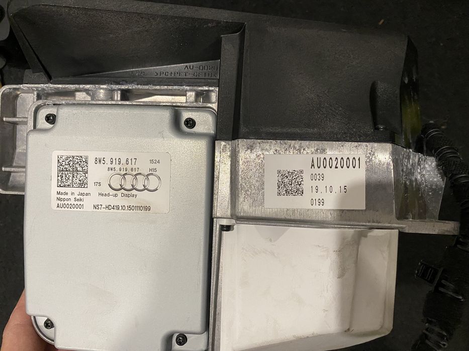 Проекція на лобове audi a4 b9 a5 f5