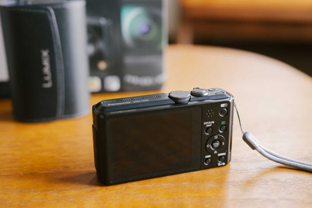 Panasonic Lumix DMC-TZ40 - edição Special Pack