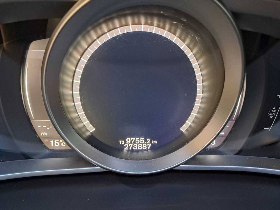 Carro Volvo v40d3
