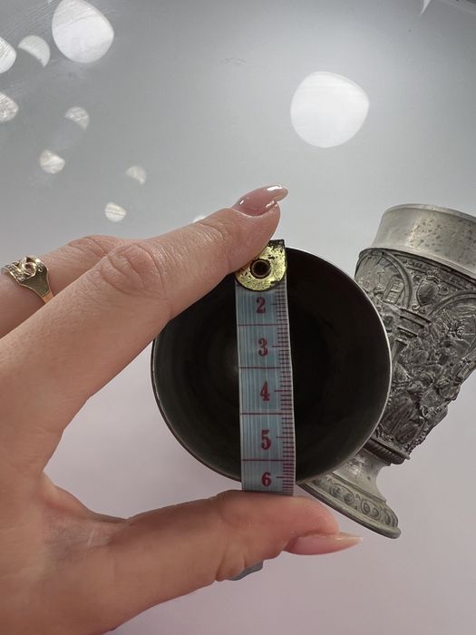 Оловʼяний стакан бокал олово