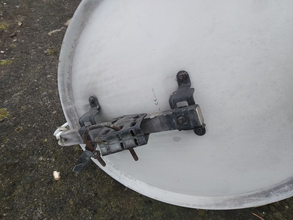 Parabolic Antenna64586030797571122