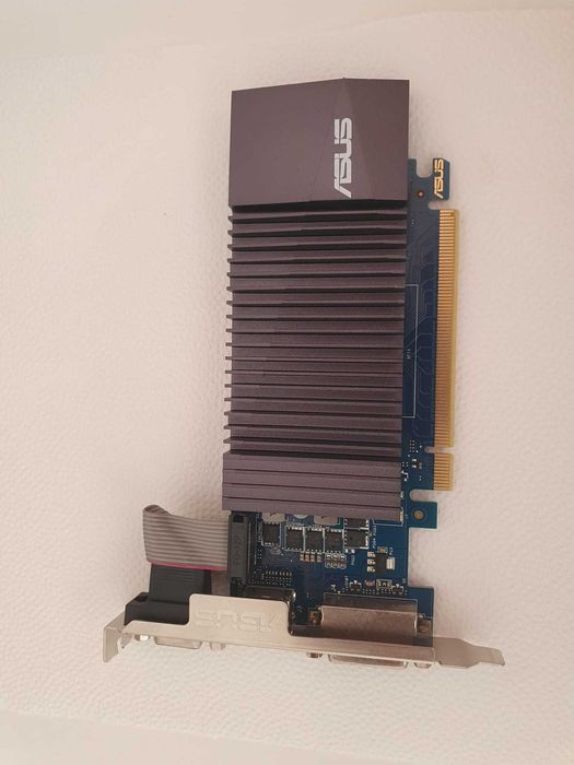 Placa gráfica Asus GT730 4Gb DDR3 e outras DDR 5