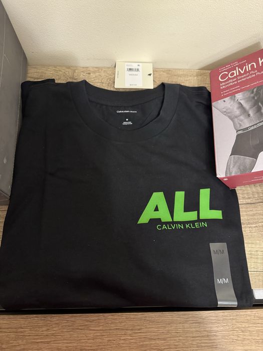 Футболка чоловіча Calvin