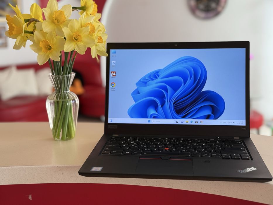 Ноутбук Lenovo T490