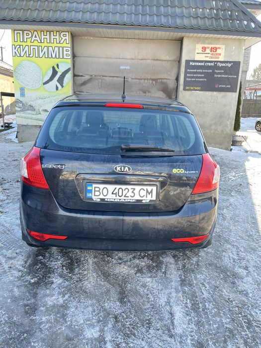 Продаю авто KIA CEED 2010 року