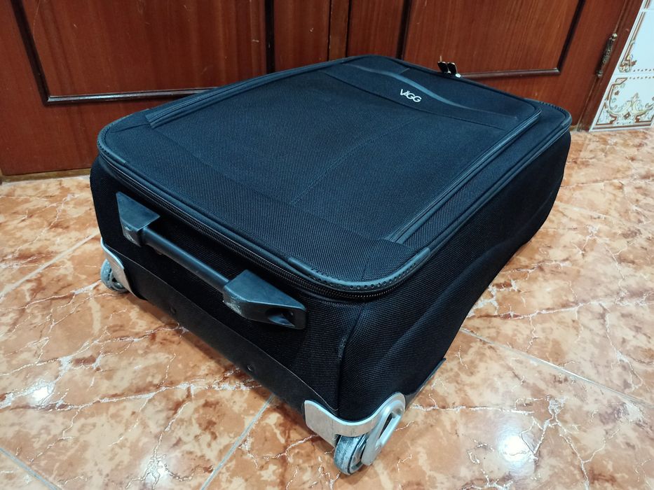 Mala Malas de porão até 23 kg viagem casa quarto apartamento vivenda.