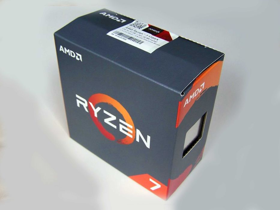 Процесор   Socket AM4   AMD Ryzen 7 1700X