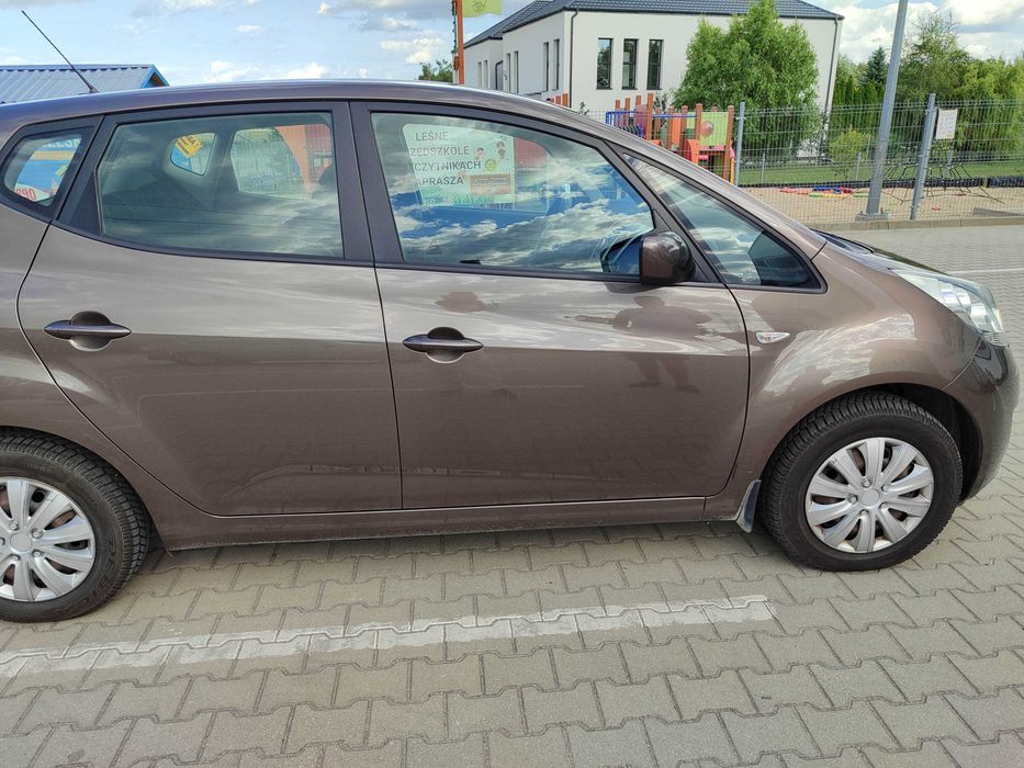 Samochód osobowy KIA Venga 2012