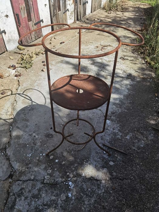 Suporte para lavatório Antigo