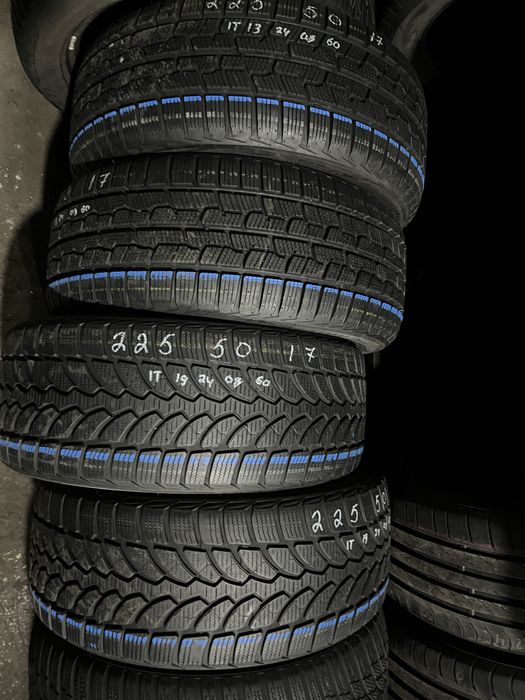 Продам шини 215 60 17 шиномонтаж