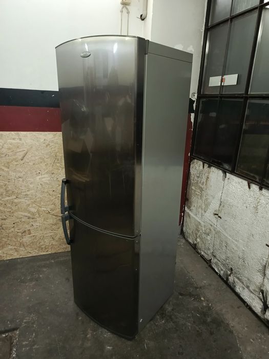 Sprzedam dużo lodówkę Wierpool