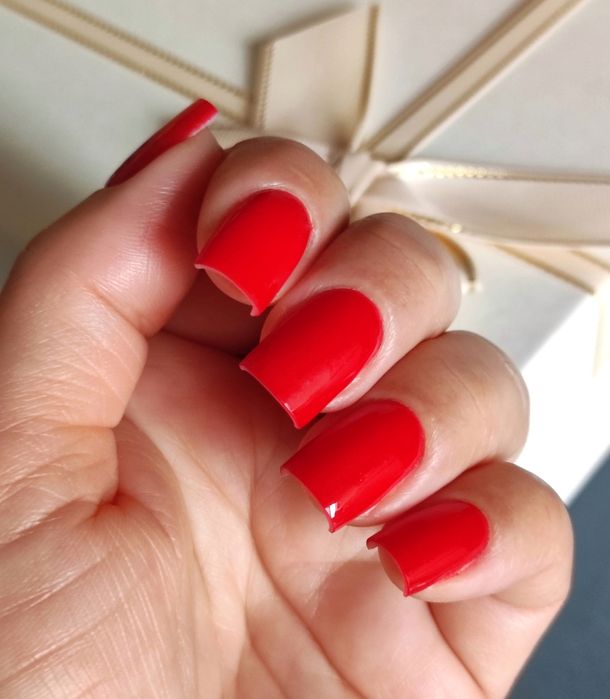 Манікюр/нарощування/корекція нігтів