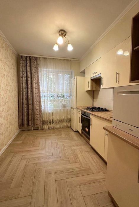 Аренда фасадного помещение на Таирово.