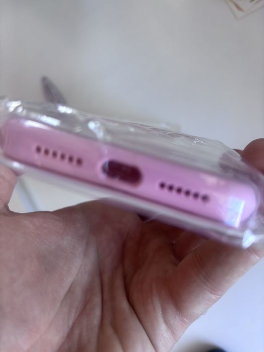 Etui iphone 11. rozowe nowe oryginal