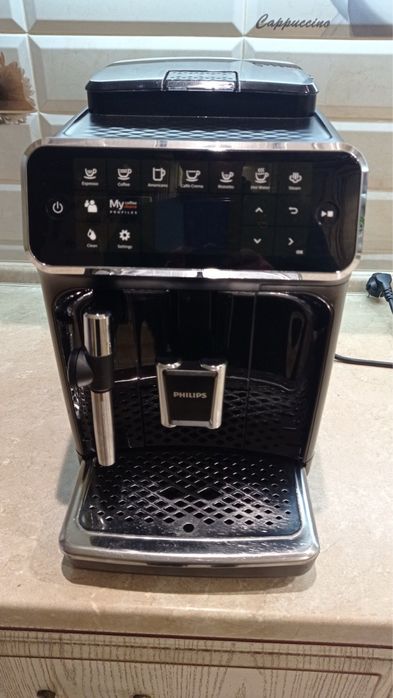 Кавомашина Philips Series 4300