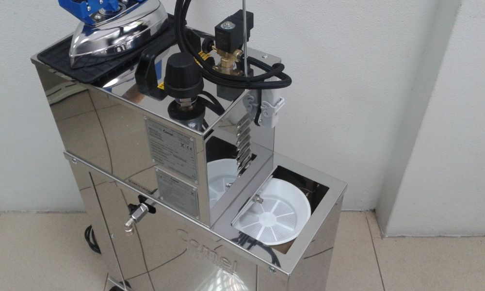 Gerador de vapor profissional, 1 ferro Comel Pratika Compl