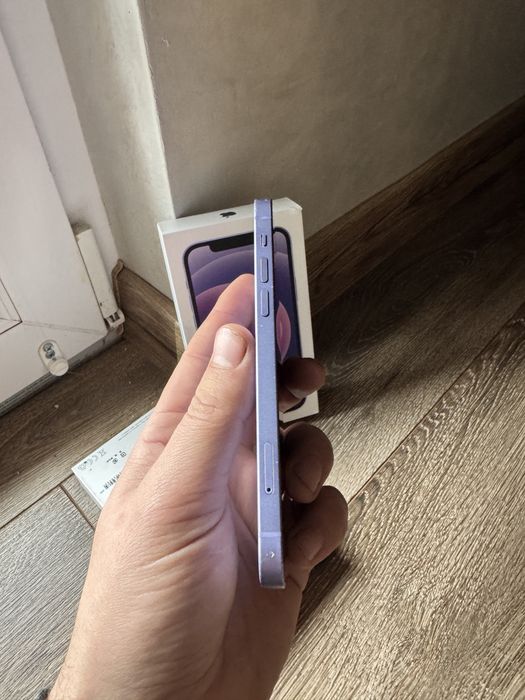Iphone 12 64gb AKB 79%