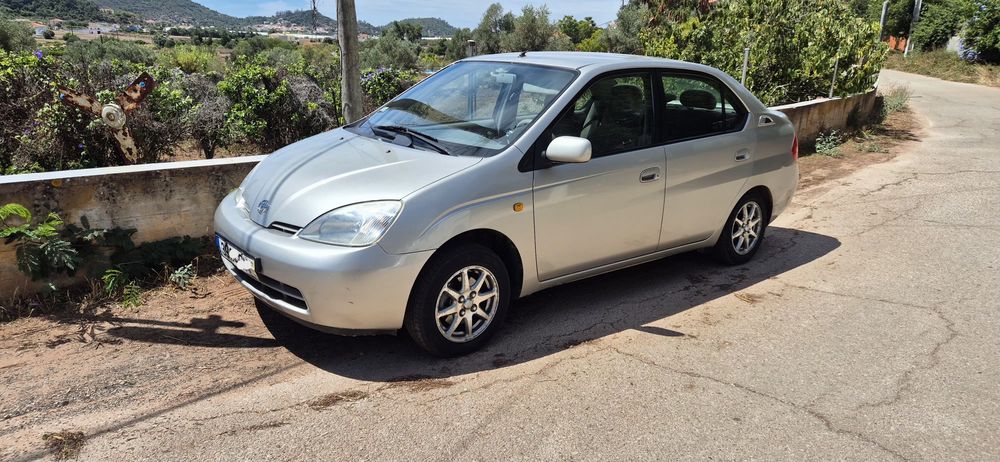 Toyota prius 1.5 hybrid