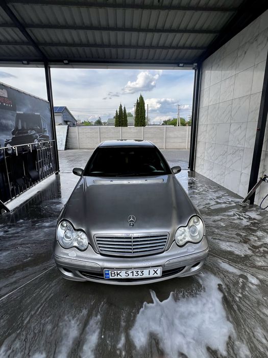 Mercedes-Benz C220 2.2 CDI W203 Elegance — Автомат