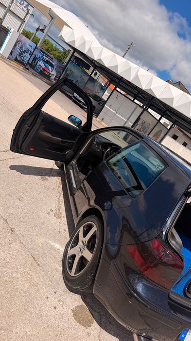 Vende-se um Golf4  Impecável (Alemão)