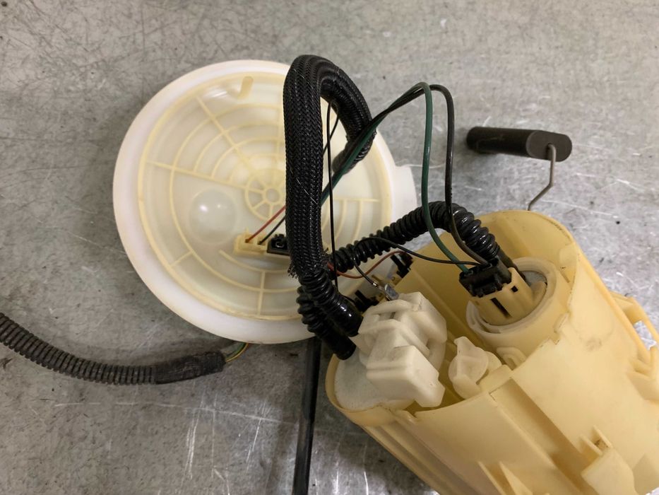 Opel Zafira B 1.6B 1.8B Pompa Paliwa Pływak