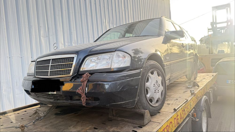 Mercedes W202 C250 Turbo Diesel – Viatura para Peças