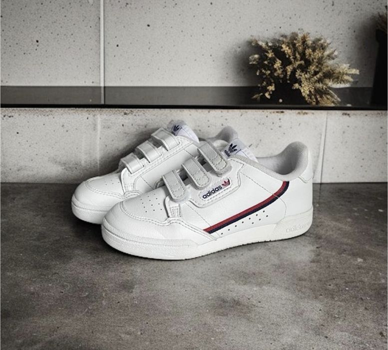 Шкіряні кросівки adidas розпарівка 26-27