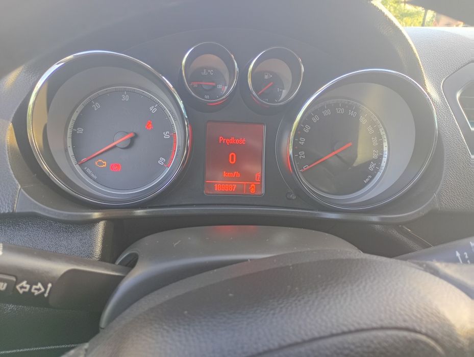 Opel Insignia 2.0 disel