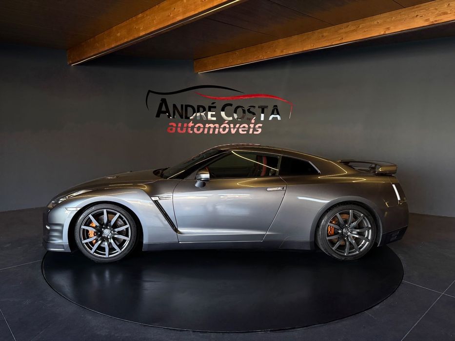 Nissan GT-R 3.8 V6 Black Edition