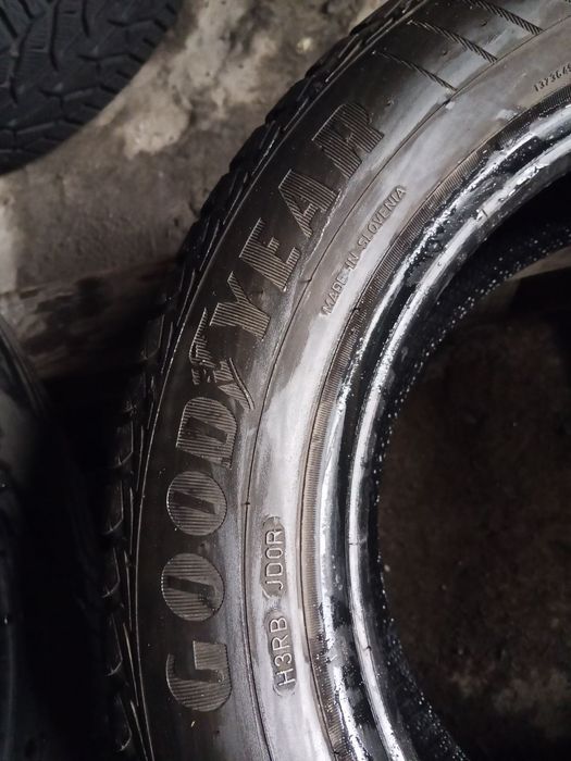 195.60.15 GoodYear 2шт БУ шини резина з Европи БВ склад Харків Шиномон