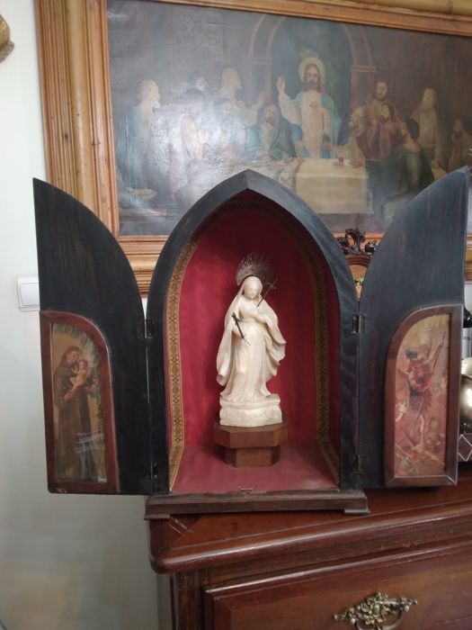 Oratório  arte deco  em madeira de carvalho