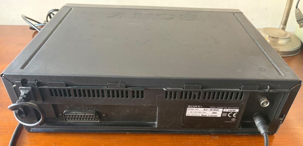 Leitor VHS Sony com instruções