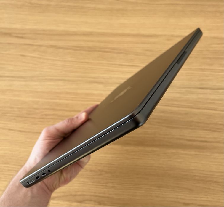 Macbook Pro 14” M3 Pro 18gb RAM 512gb SSD