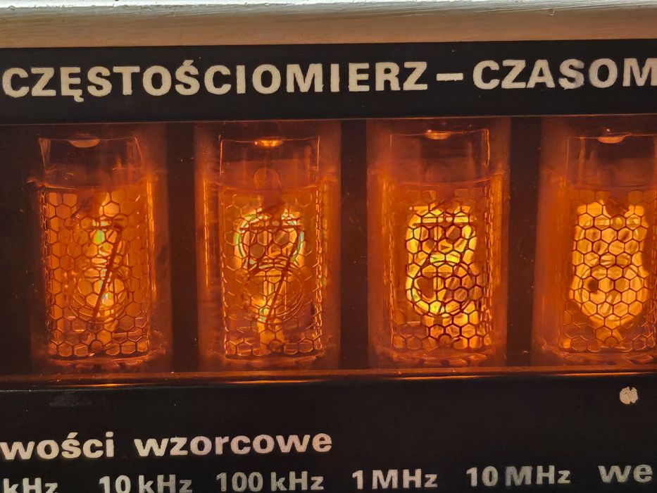częstościomierz czasomierz cyfrowy zopan pfl-20 prl nixie