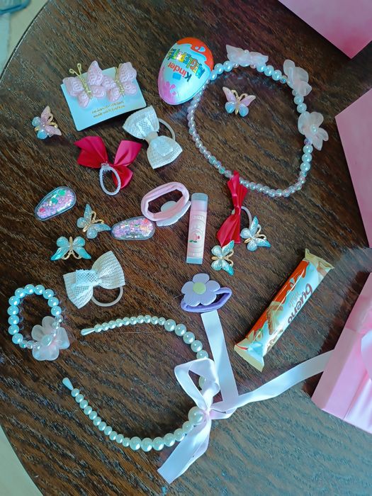 Подарунковий бокс дитячий набір для дівчинки донечці похресниці