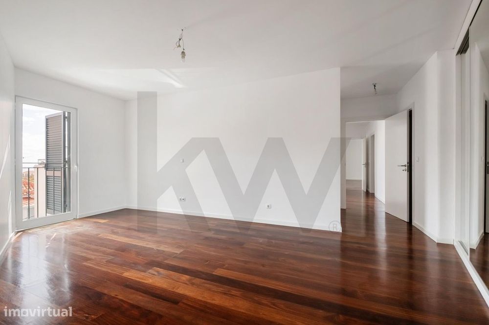 Apartamento T3 situado em São Pedro, Funchal