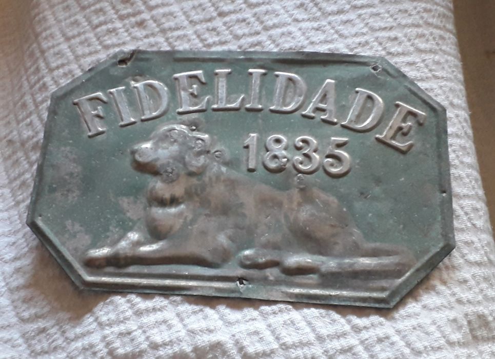 Chapas seguro antigas