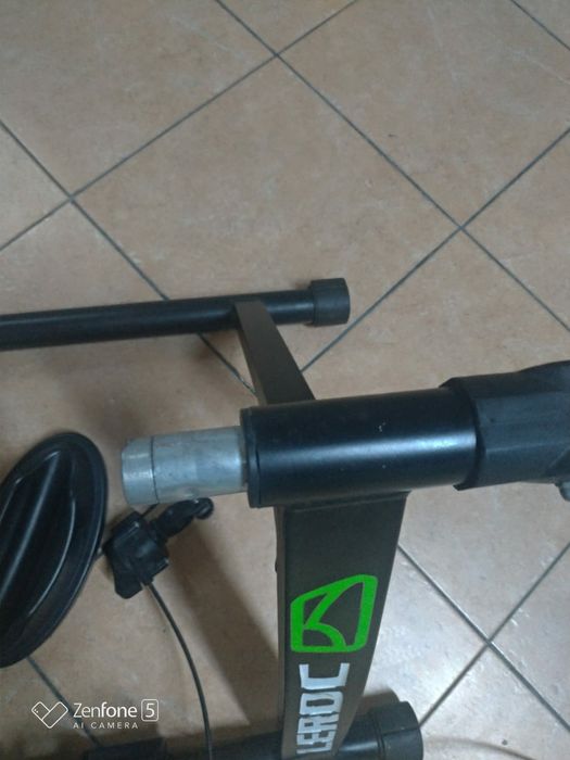 Suporte universal de bicicleta estática