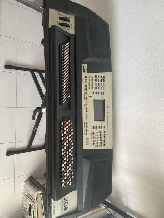 Orgão de botoēs — XD 8– Solton