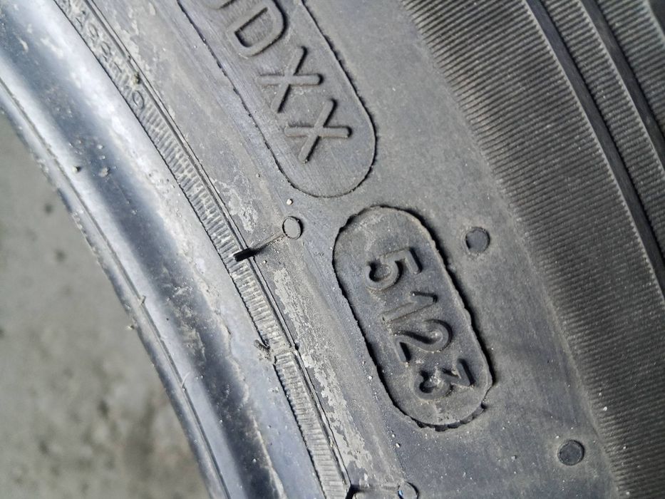 225.65.17 Michelin 2шт літо шини б/у склад Харків шиномонтаж вулиця андріївська 2 всесезон