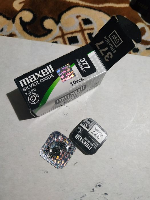 Батарейки Maxell 377/AG-4/sr626sw/Новые.