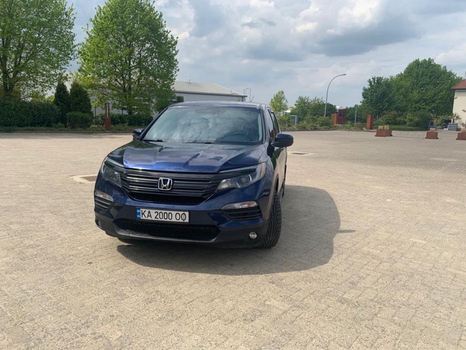 Honda Pilot 3.5. 8 місць