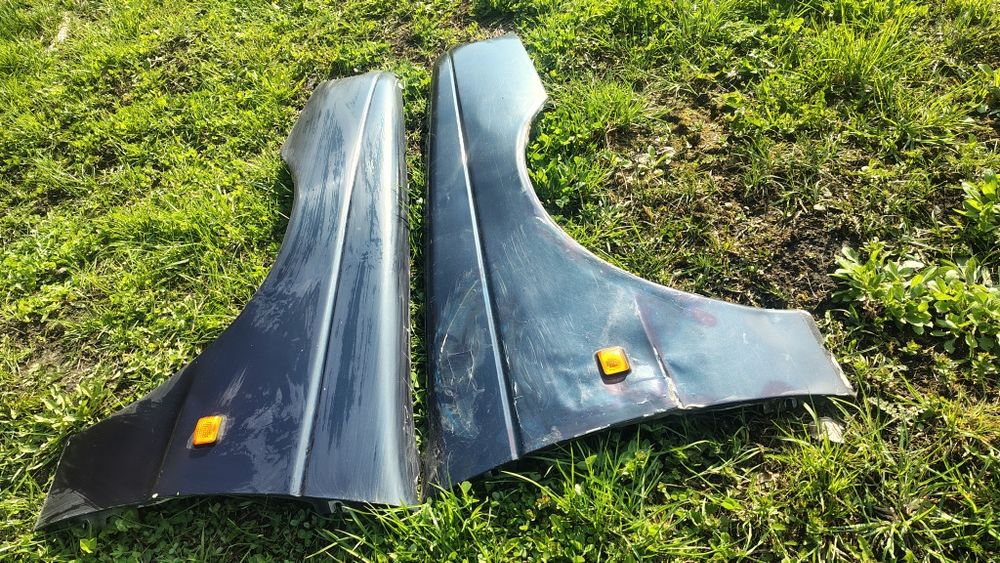 Ліве крило Пежо 405  стан хороший