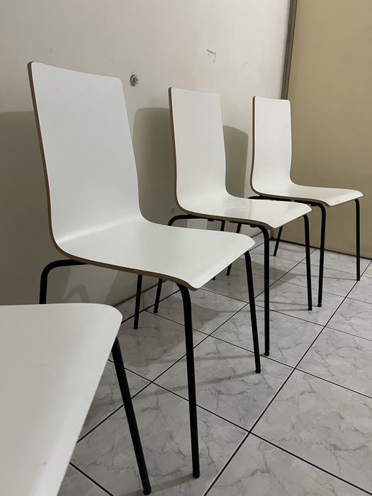 Conjunto de 4 cadeiras IKEA – modelo descontinuado – bom estado