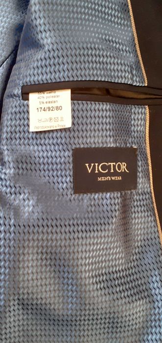 Garnitur młodzieżowy/męski granatowy 175 cm