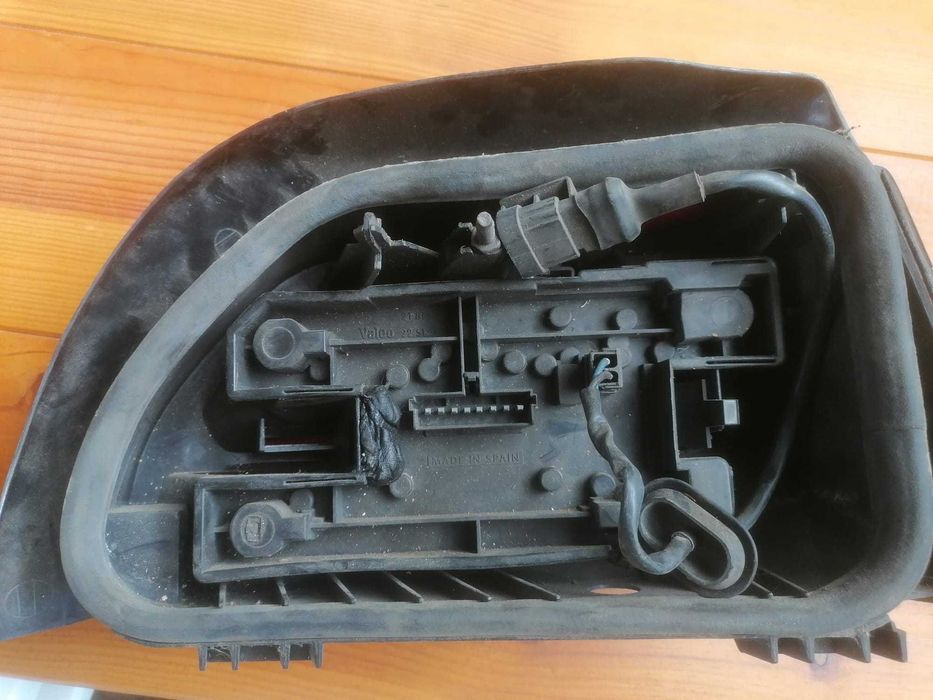 Farolim traseiro Clio 1.9D MK1
